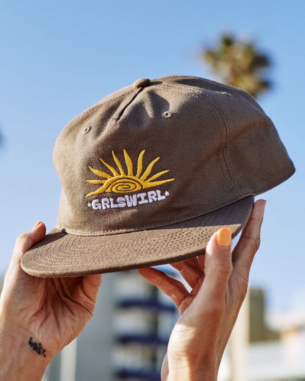 Embroidered Caps for Corporate Teams: What to Spec and What to Avoid