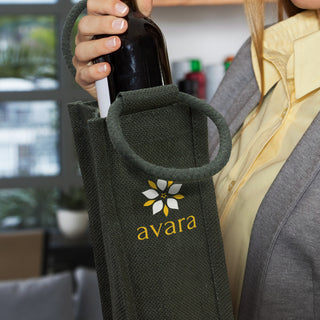 Vineyard Jute Wine Carrier (Natural) — Feature