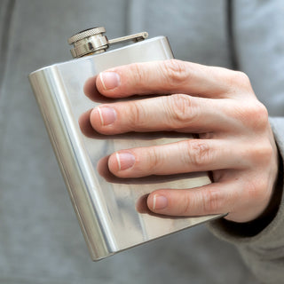 Creek Hip Flask (Silver) — Feature