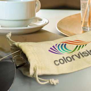 Linen Sunglass Pouch (Natural) — Feature