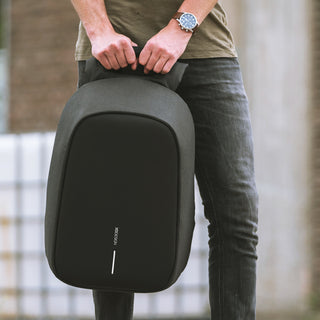 Sentinel Backpack (Black) — Feature