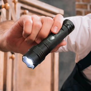 Waitomo Torch (Black) — Feature
