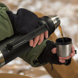 Fjord Flask (Black) — Feature