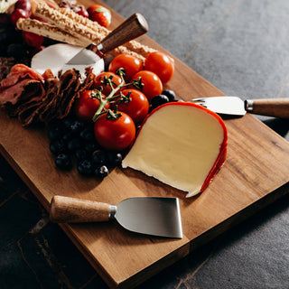 Keepsake Cheese Knife Set (Natural) — Feature