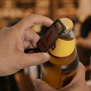 Santo Bottle Opener Key Ring (Silver/Natural) — Feature