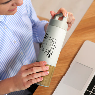 Mica Vacuum Bottle (Black/Natural) — Feature