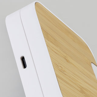 Pulse Wireless Fast Charging Stand (Natural/White) — Detail