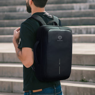 Fortress Anti-theft Backpack Briefcase (Black) — Feature