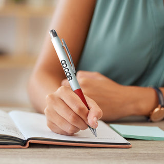 Bravo Pen (White/Red) — Feature
