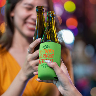 Reversible Stubby Cooler (White) — Feature